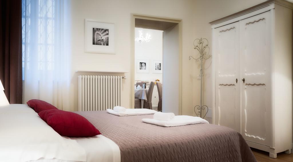 Palazzo Ceru Bed And Breakfast Верона Номер фото